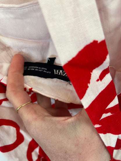 ZARA. Vestido flores rojas con lino T.xs