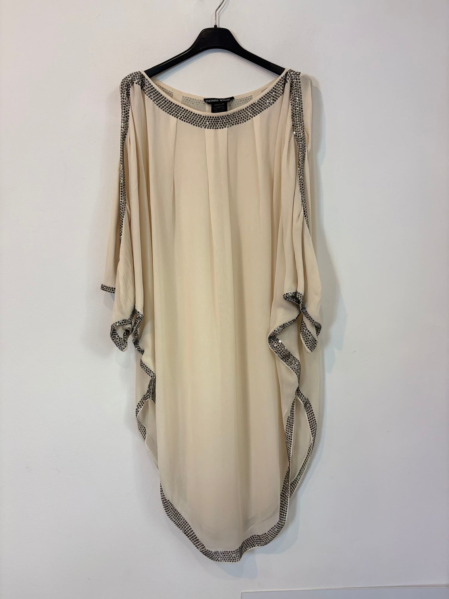 THOMAS WYLDE. Vestido corto kaftán seda