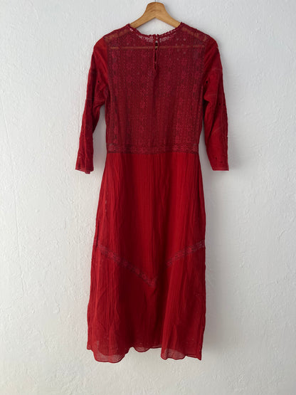 OTRAS. Vestido burdeos oscuro bordado  TU(S)