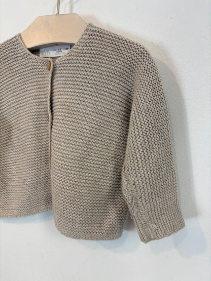 UNIT. Rebeca beige claro. T 1-3 meses