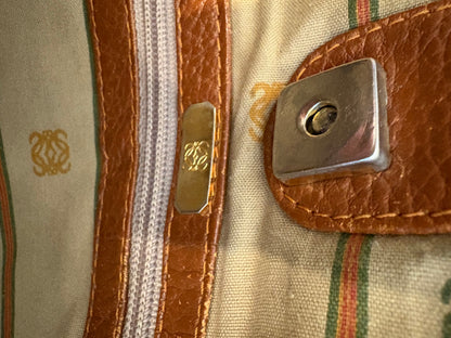 LOEWE. Bolso piel vintage