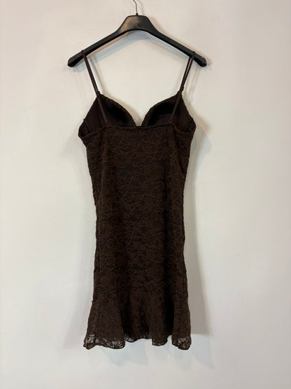 ZARA. Vestido corto entallado encaje