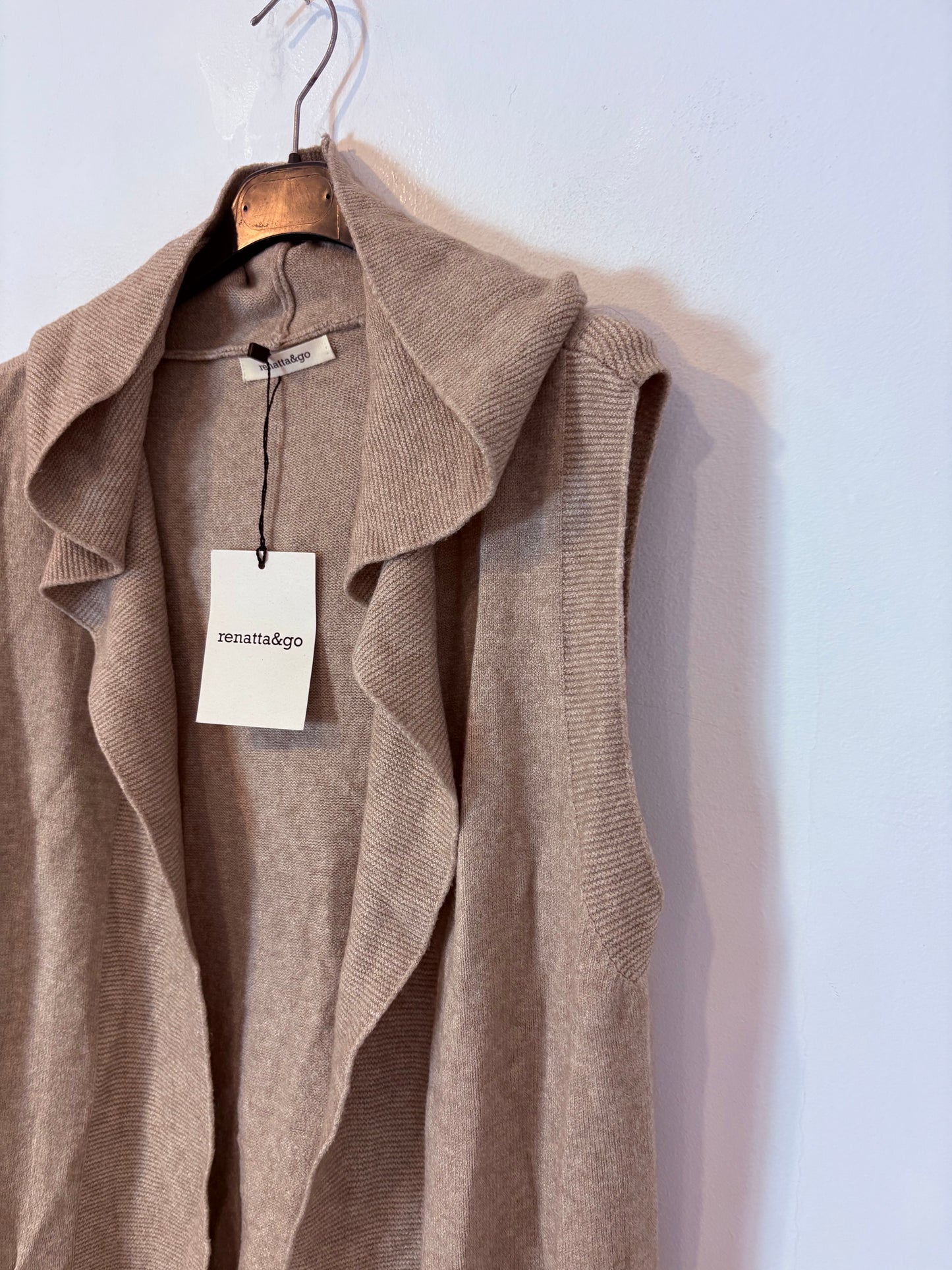 RENATTA&GO. Chaleco punto beige capucha