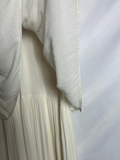 ZARA. Flowing ecru dress. TS