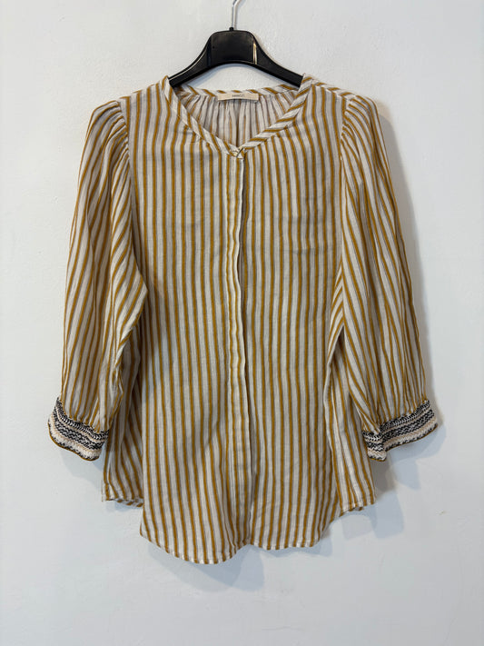 SESSÚN. Blusa rayas detalle puños