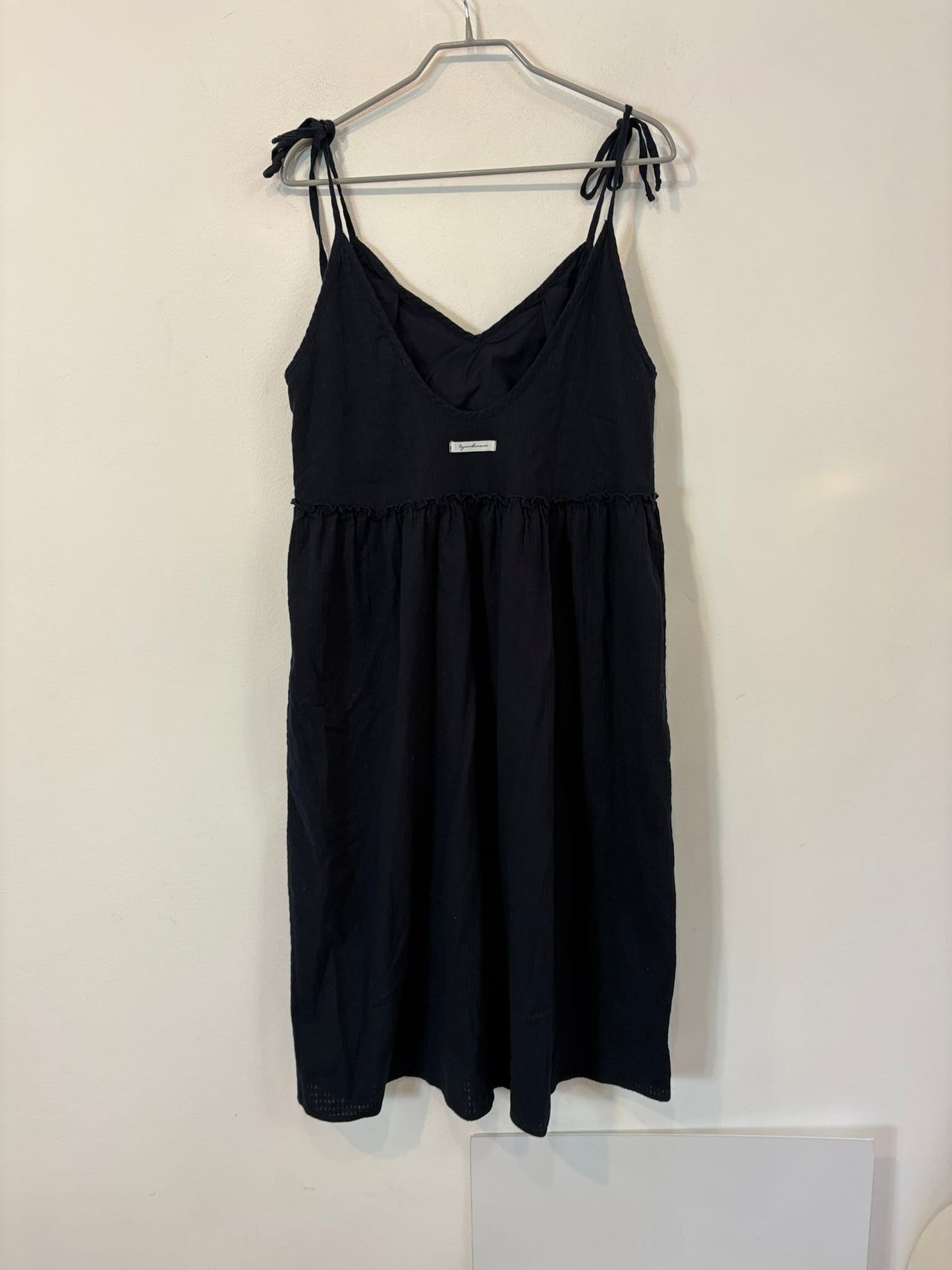 TAJINEBANANE. Vestido azul algodón