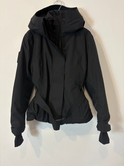 OYSHO. Plumas negro ski