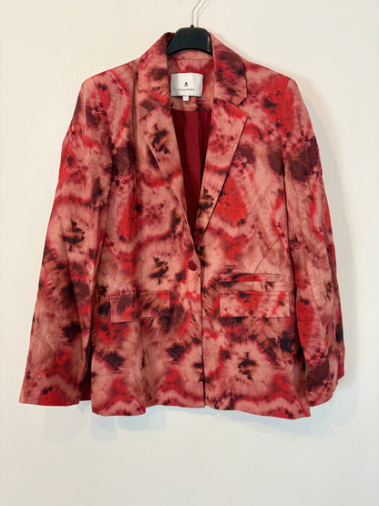 SCALPERS. Total look lino estampado. T S