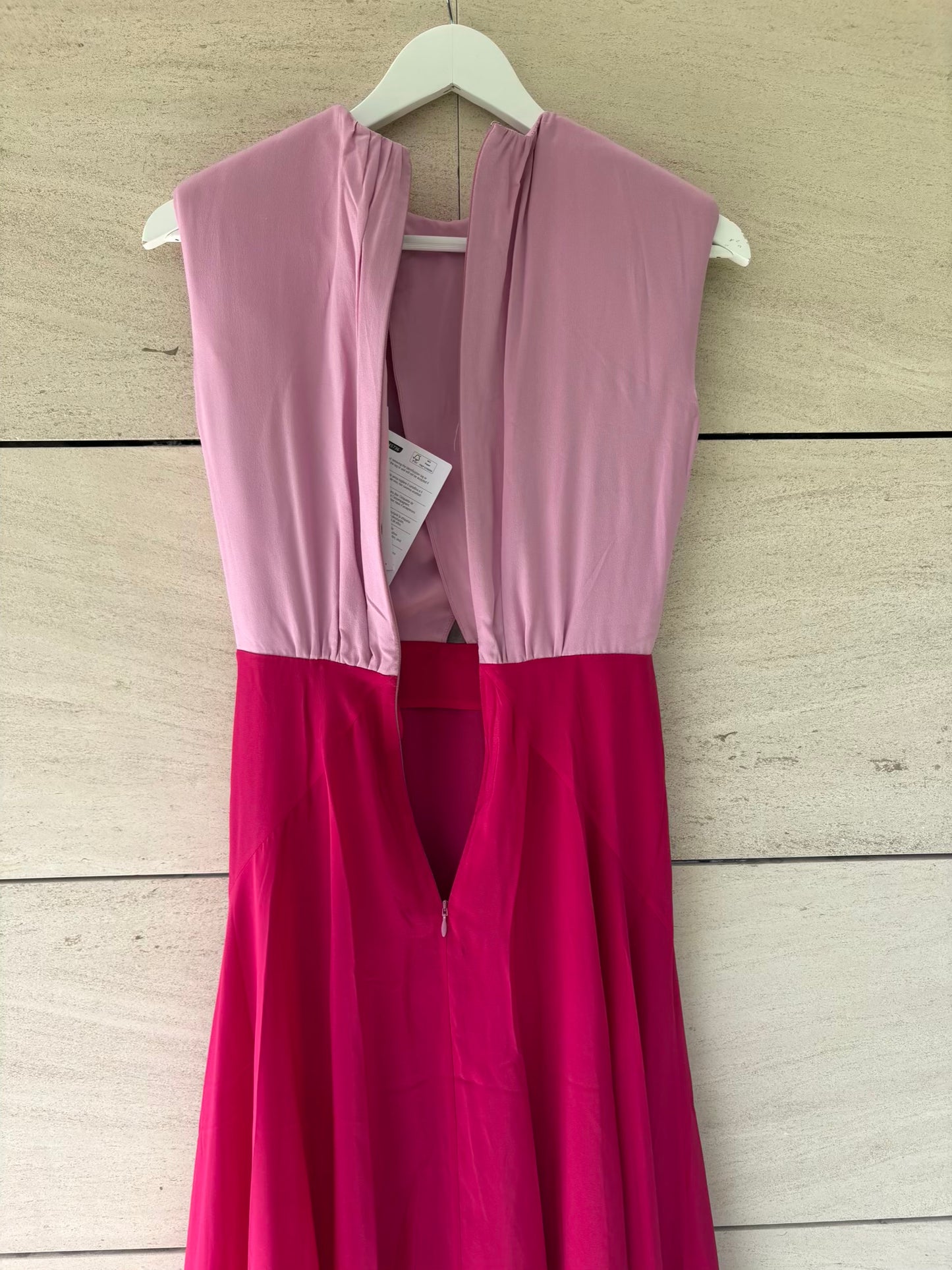 SALONI. Vestido largo seda bicolor