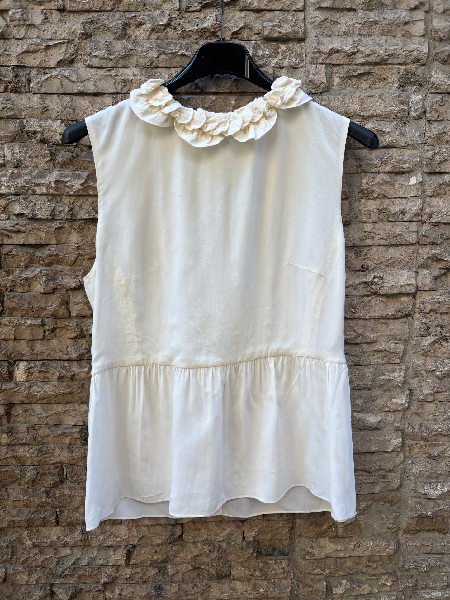 COAST WEBER AHAUS. Top color crudo detalle cuello
