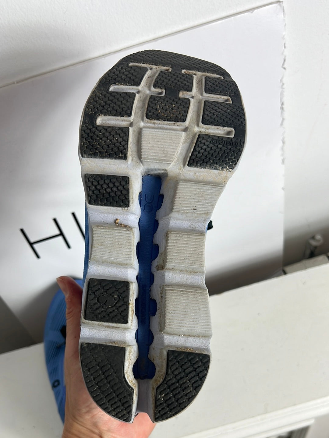 ON. Zapatillas azules y grises. T 40