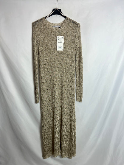 ZARA. Vestido midi dorado calado. T M