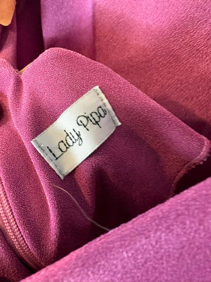LADY PIPA. Vestido largo rosa abertura espalda