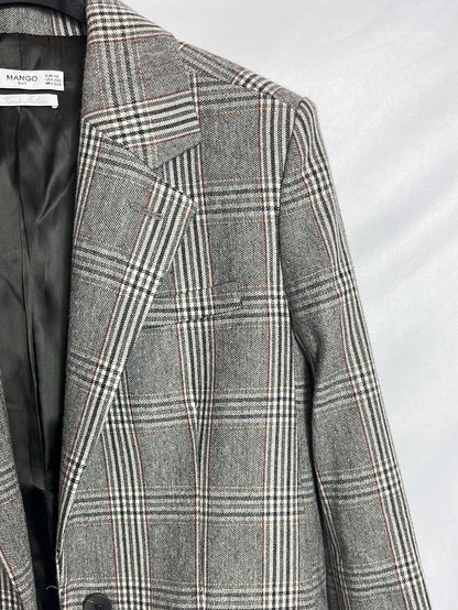 MANGO. Blazer larga cuadros estilo oversized. T XS