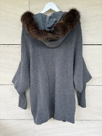 BRUNELLO CUCINELLI. Chaqueta cashmere gris