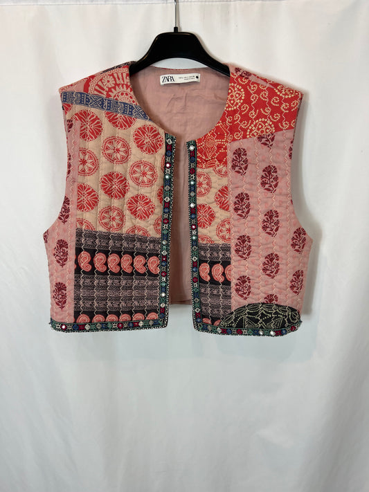 ZARA . Chaleco acolchado estampado. T L