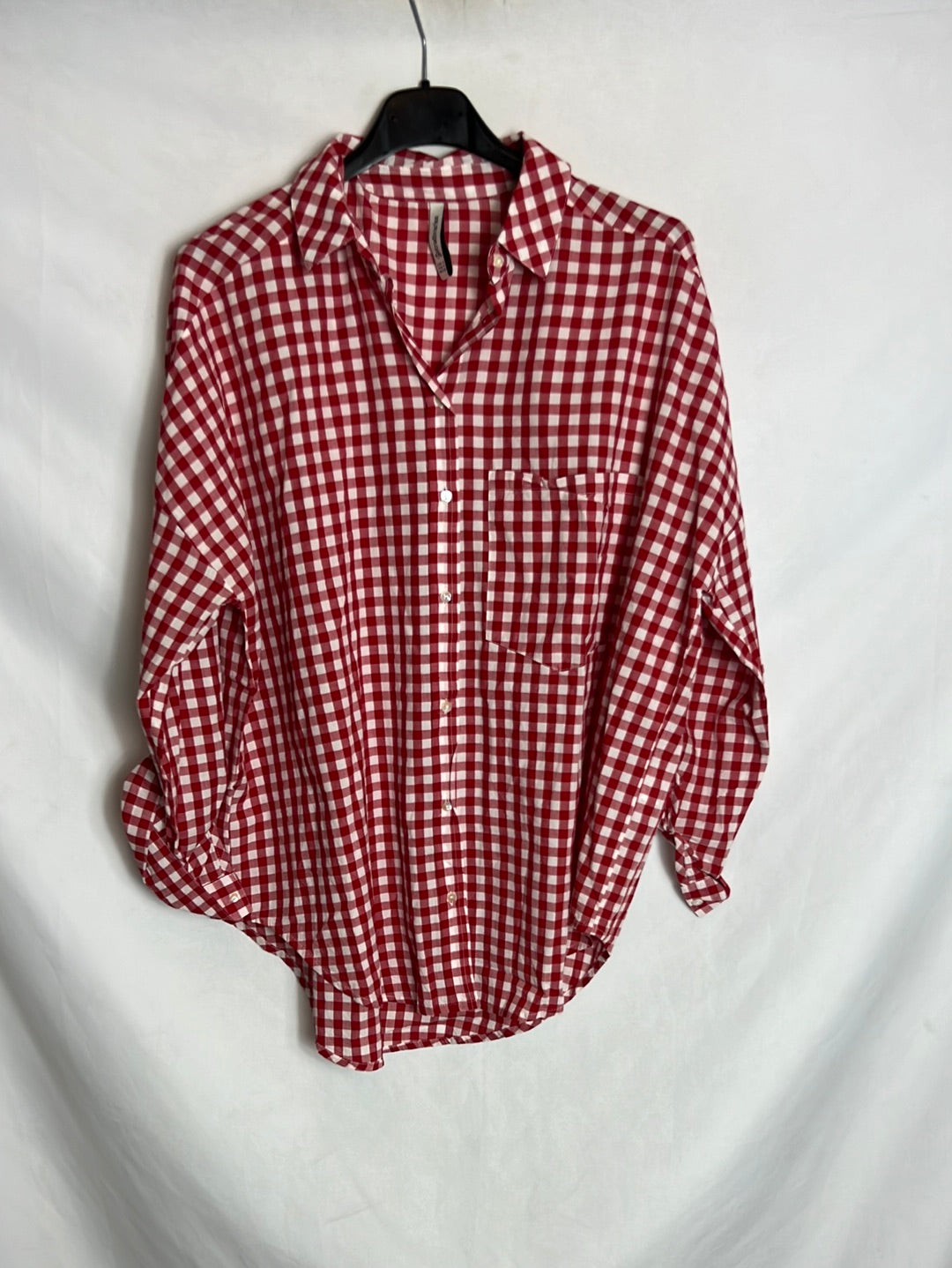 STRADIVARIUS. Gingham shirt. TS