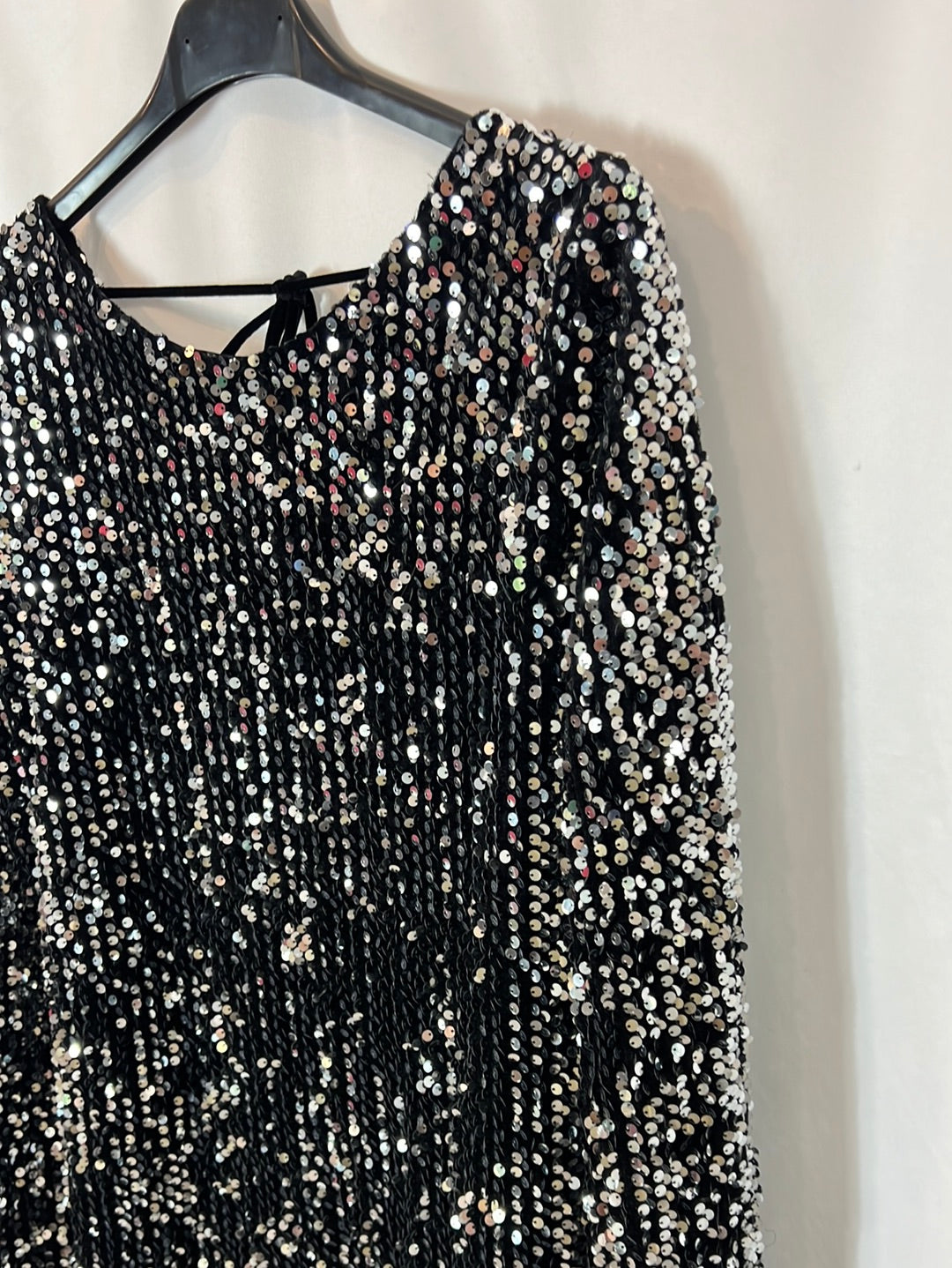 PULL&amp;BEAR. Short sequin dress. TS