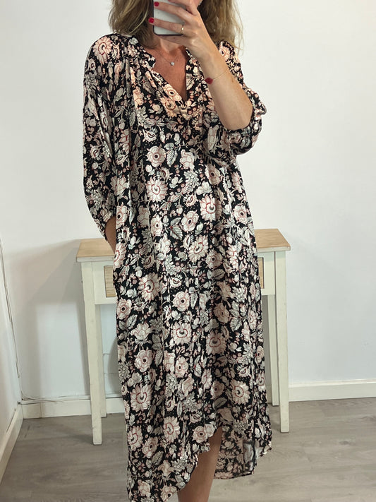 CHARLIE JOE. Asymmetrical print maxi dress. TS