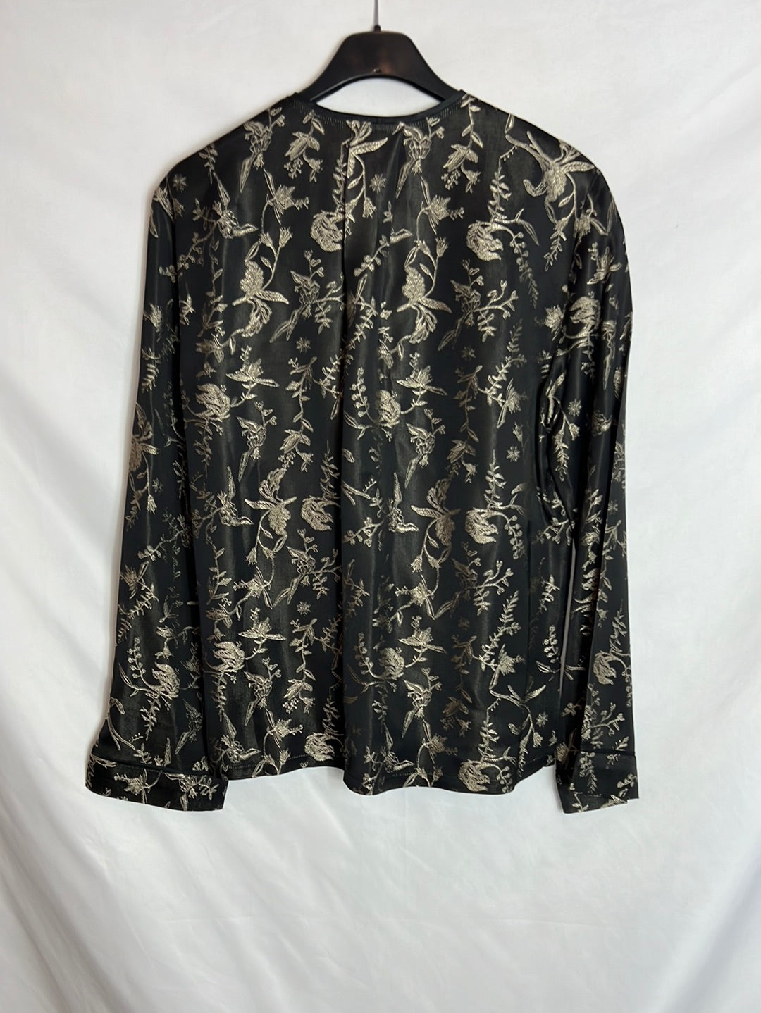 FORTE FORTE. Flowing black jacket with gold embroidery. Size 0(S)
