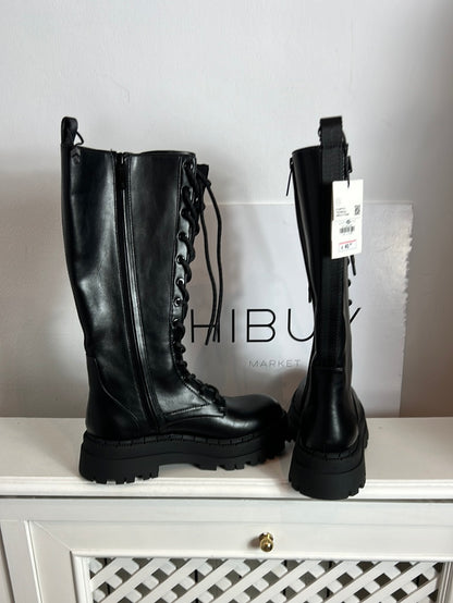 ZARA. Bota alta militar cordones. T 39