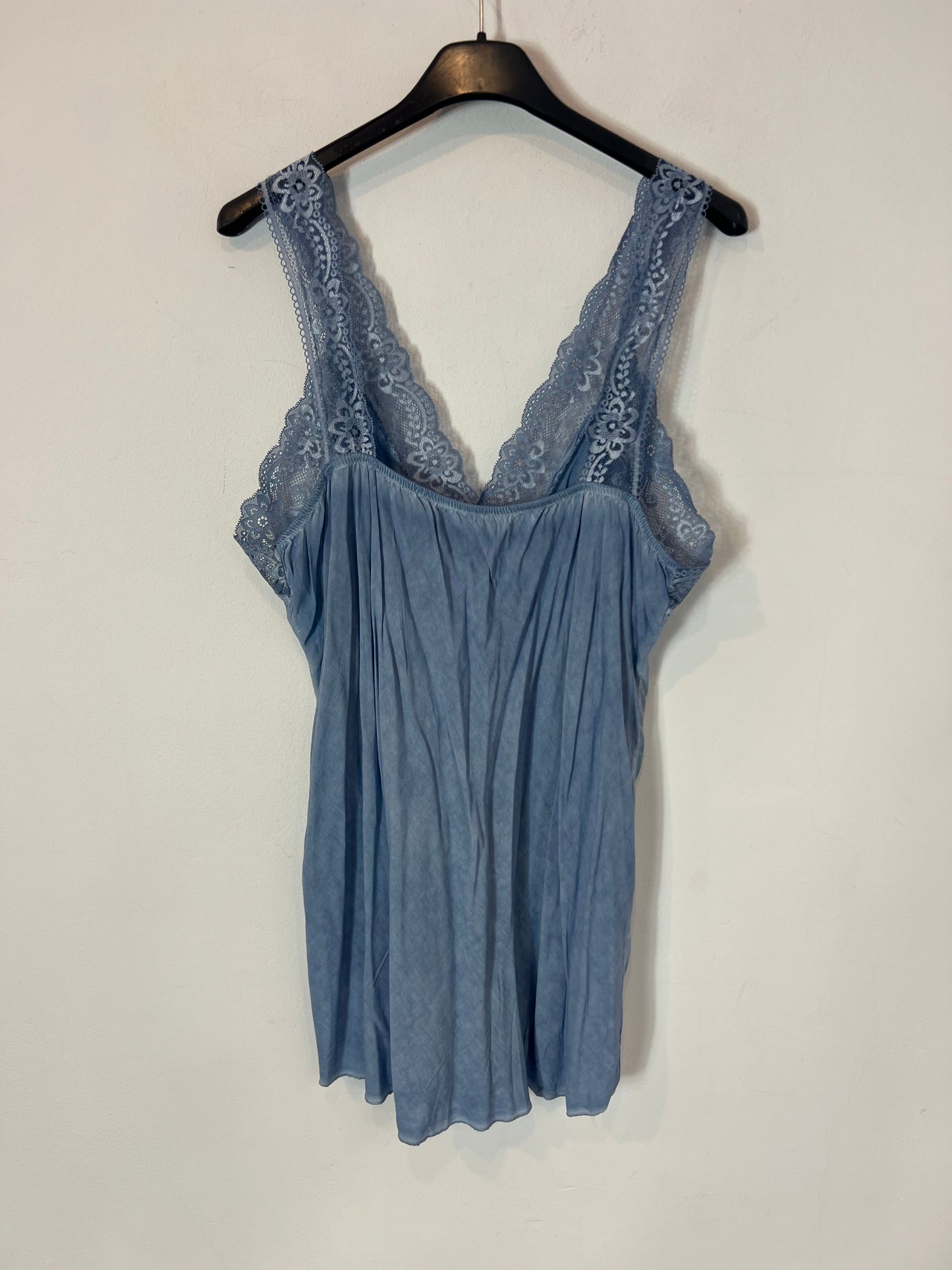 OTRAS. Top azul claro lencero. T S/M
