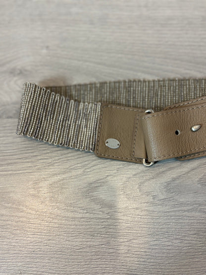 ADOLFO DOMINGUEZ. Cinturón semi elástico con piel