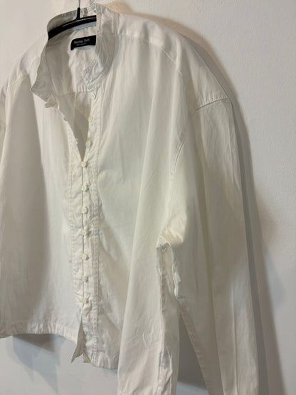 MASSIMO DUTTI. Blusa blanca botones