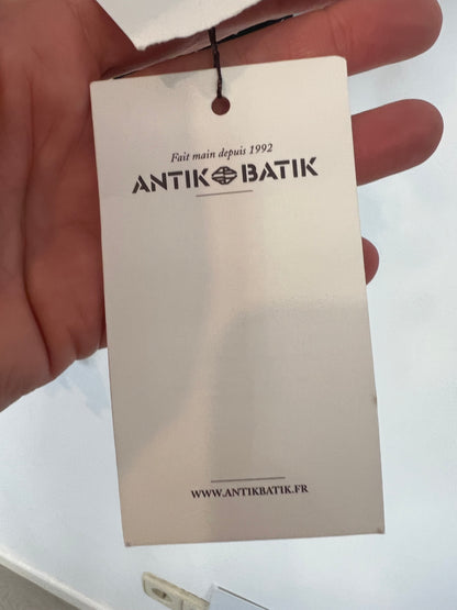 ANTIK BATIK. Black scarf printed Tu