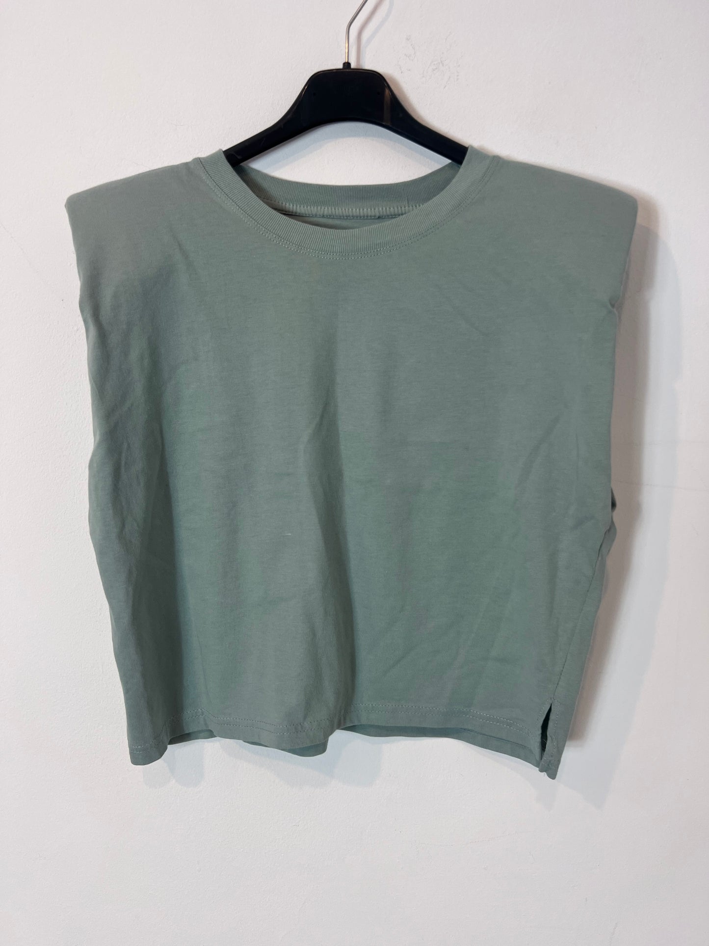 OTHERS. Aqua green t-shirt with shoulder pads. TS