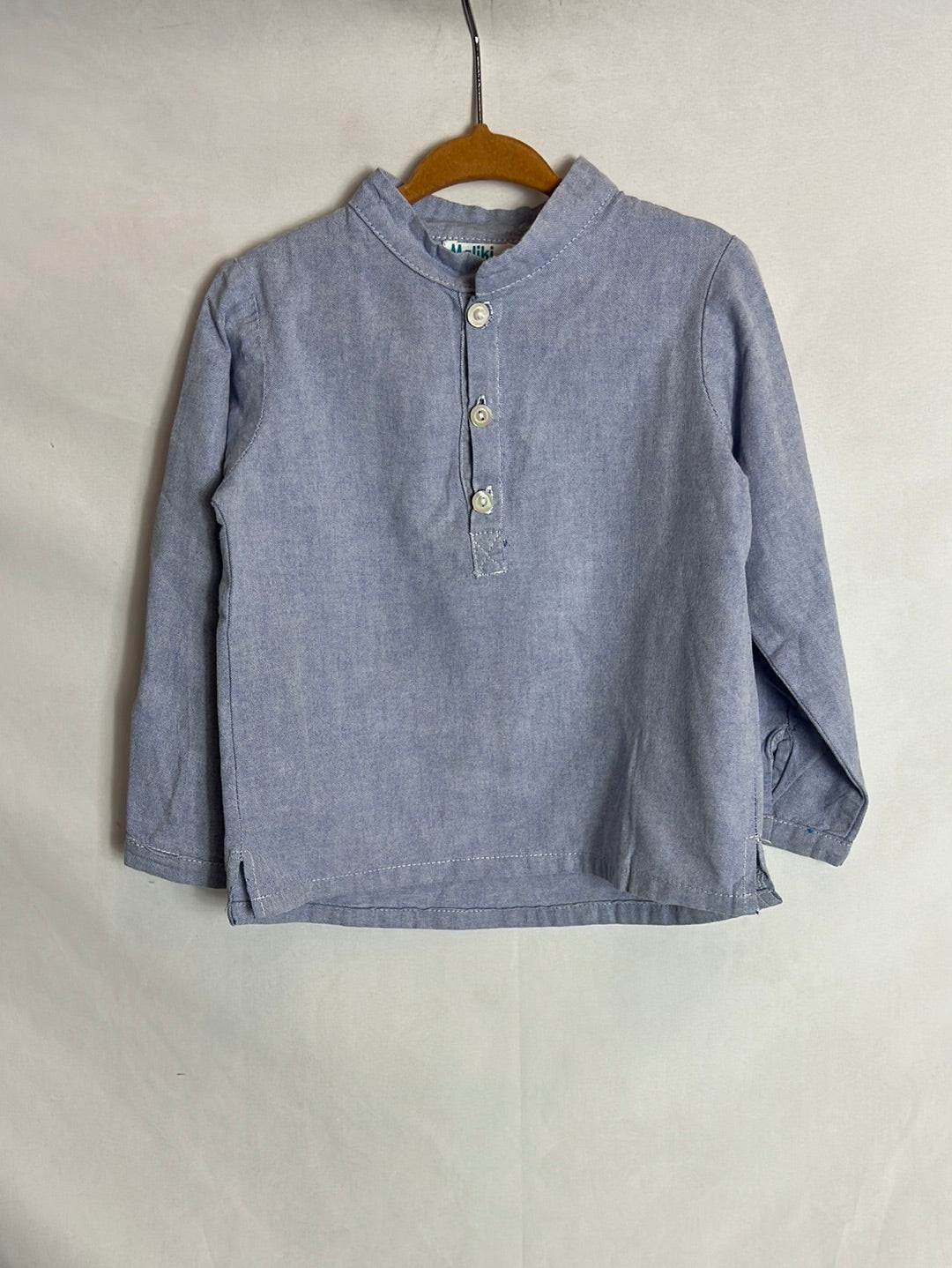 MALIKI. Blue blouse with Mao collar. Size 3 years