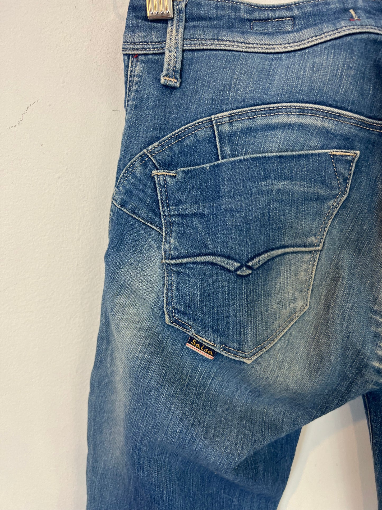 SALSA. Distressed skinny denim. Size 36