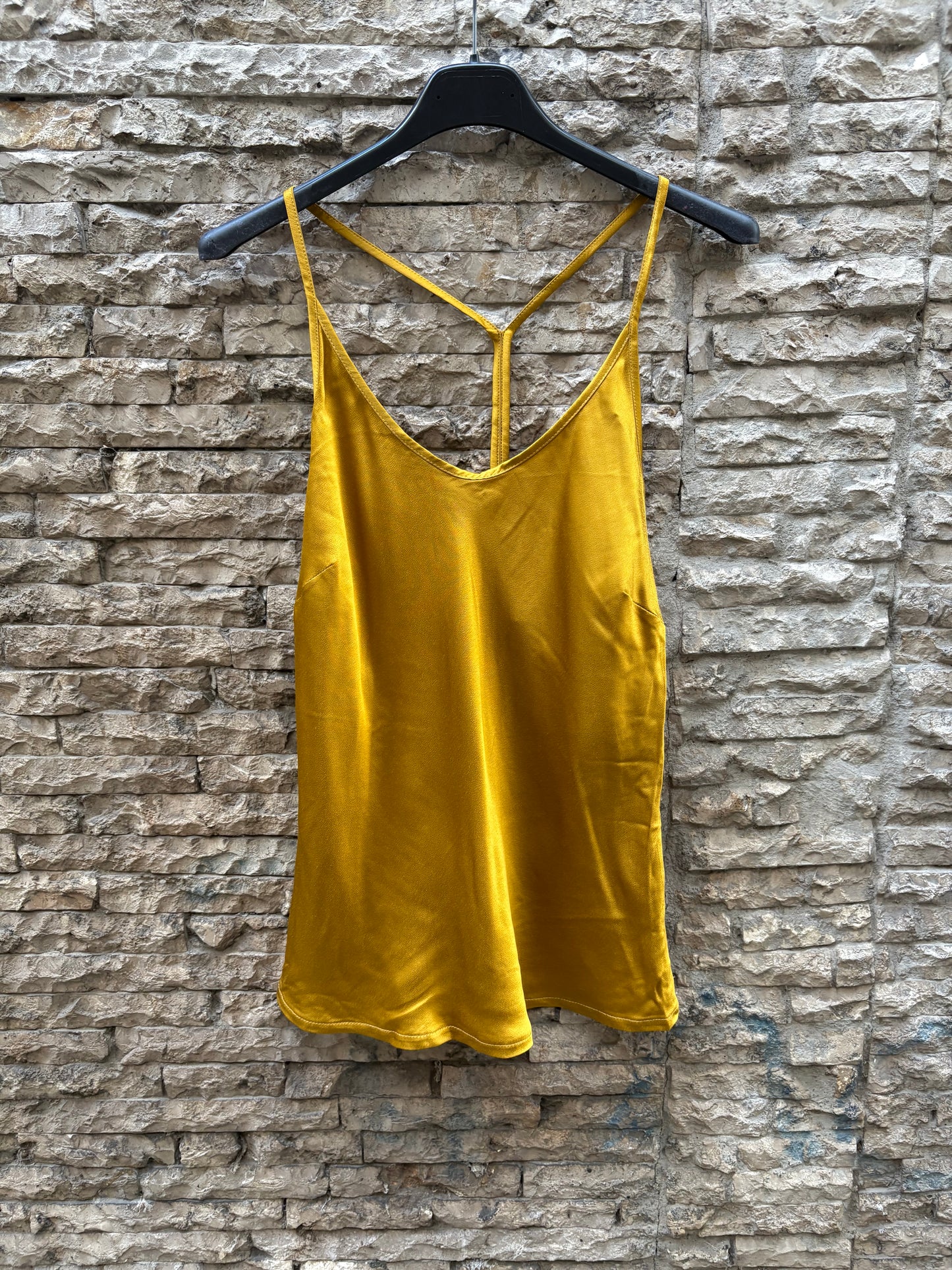 OTTOD´AME. Top satinado dorado