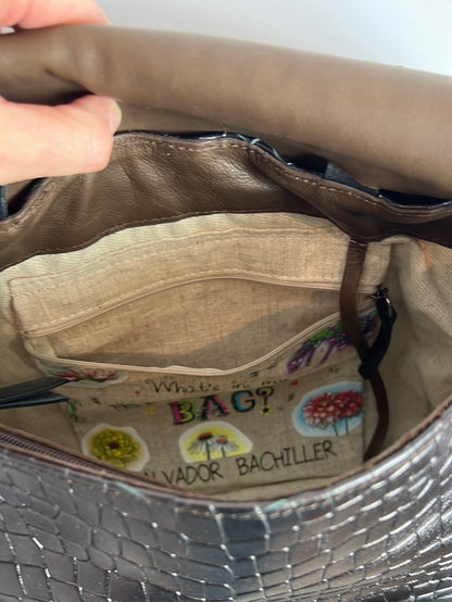 SALVADOR BACHILLER. Bolso piel troquelada mediano