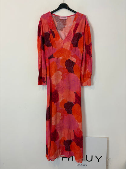 JUAN AVELLANEDA. Vestido largo estampado