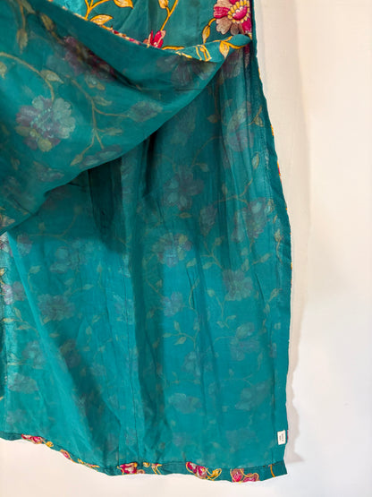 OTRAS.Falda bordados aberturas. T S