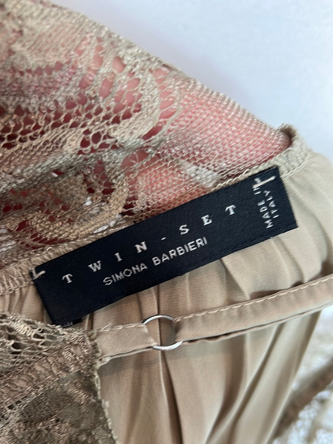 TWIN-SET. Top seda verde claro encaje. T M