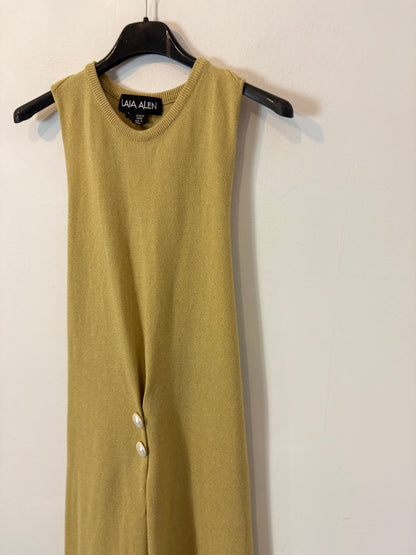 LAIA ALEN. Vestido midi botones