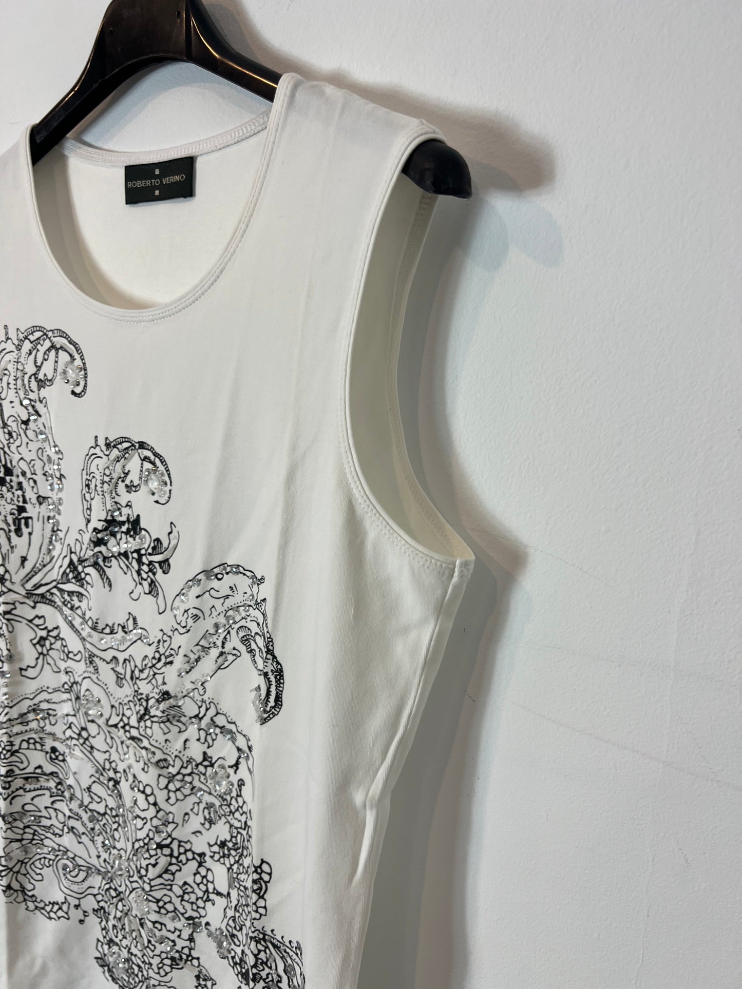 ROBERTO VERINO. Beaded print top. TM