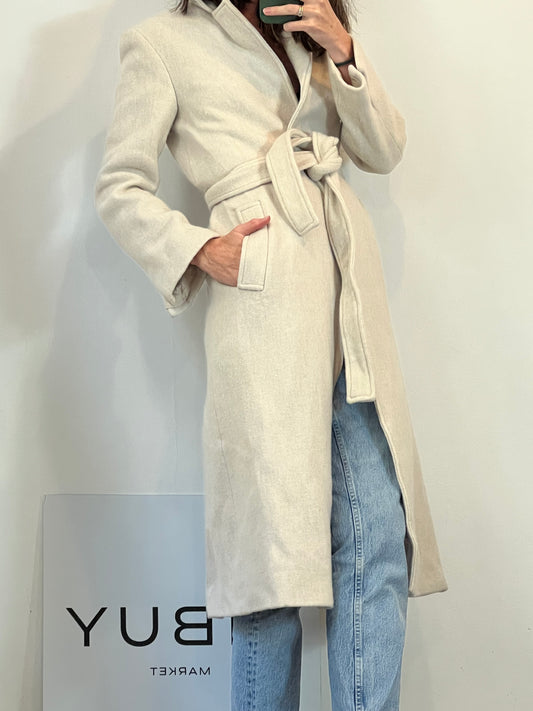 ZARA. Abrigo largo beige lana