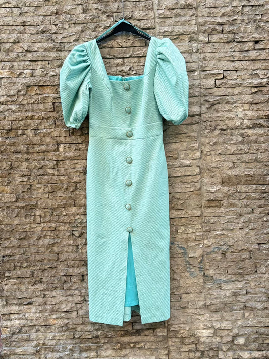 MAGNOLIA KOBUS. Vestido midi textura verde claro