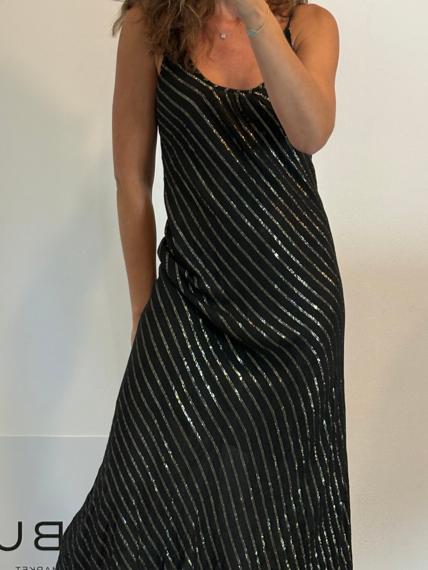 LIVE SHOP. Vestido negro rayas TU(s)