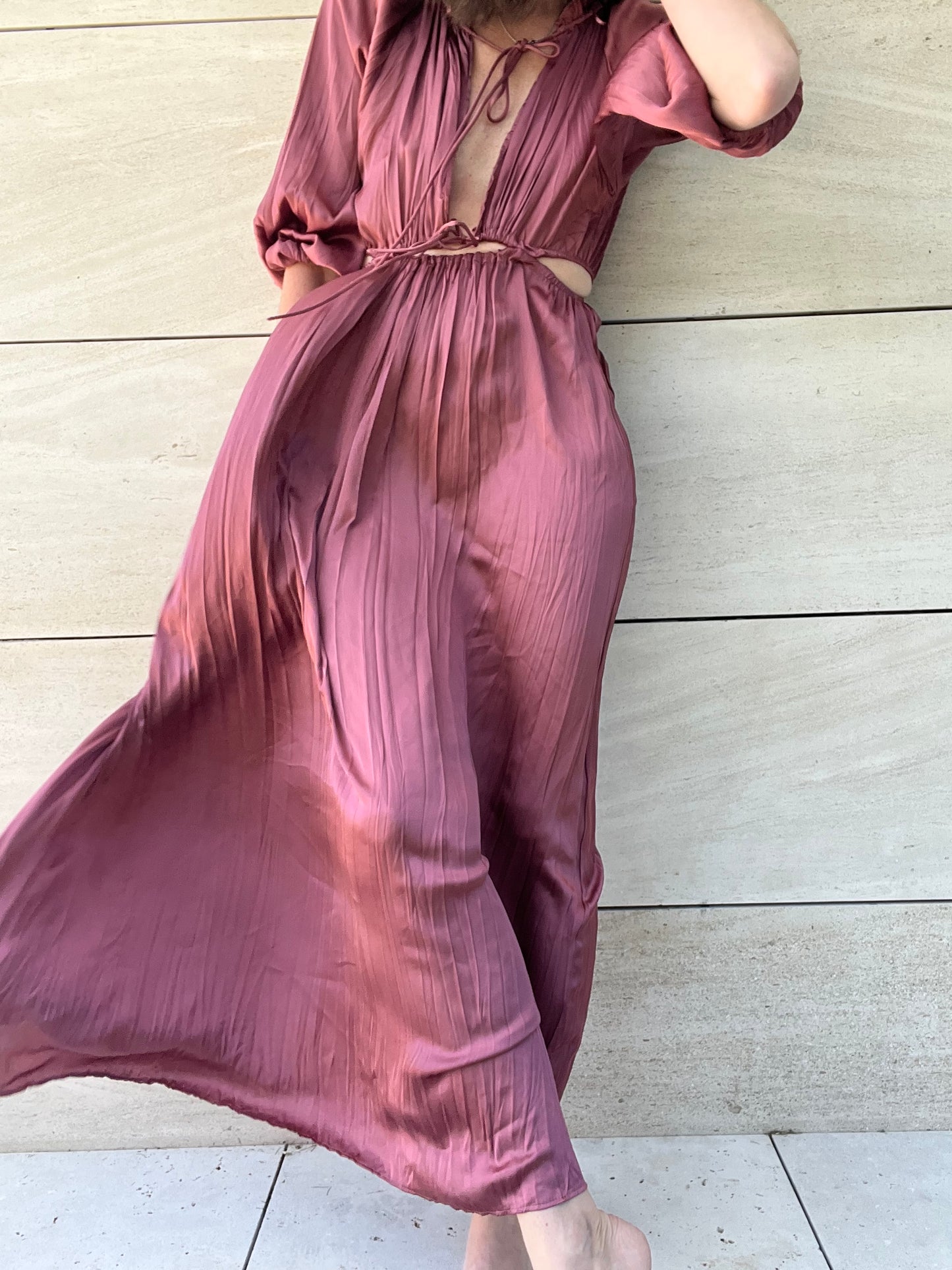 ZARA. Vestido largo aberturas. T XS