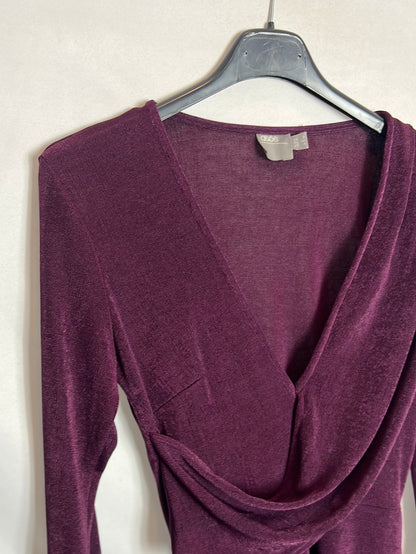 ASOS. Burgundy midi dresses in threads, size 36