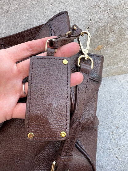 PRADA. Bolso marrón Vitello de piel granulada