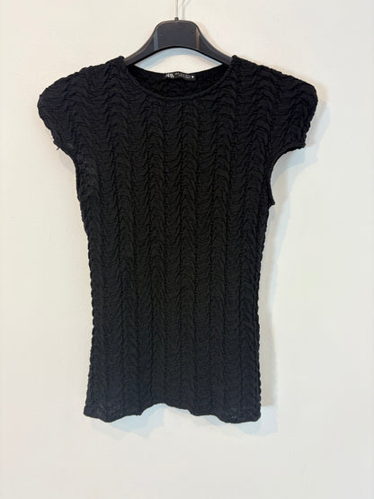 ZARA. Top negro fruncido. T S