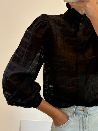 & OTHER STORIES. Blusa negra textura