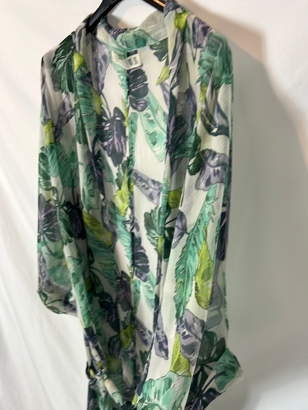 LEFTIES. Kimono flores semitransparente. T M