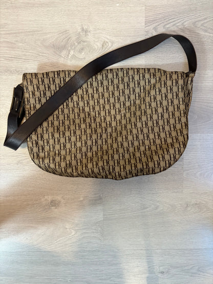CAROLINA HERRERA. Bolso tela bandolera