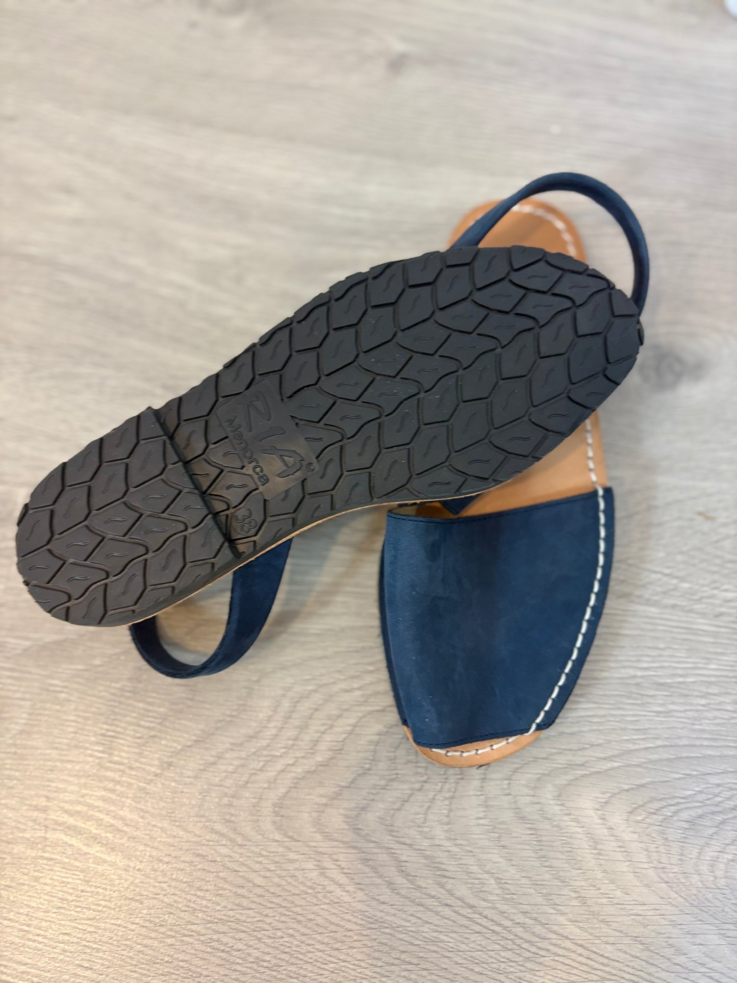 RIA MENORCA. Menorquina piel azul . T 38